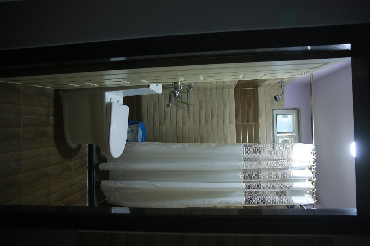 Lokis Forest Inn Hyderabad Exterior foto